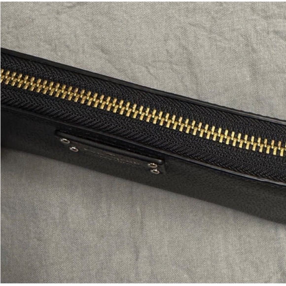 KATE SPADE Grove Street Neda WLRU 2820 Black Zip Around Wallet Pre-Own No Tag - Picture 5 of 6